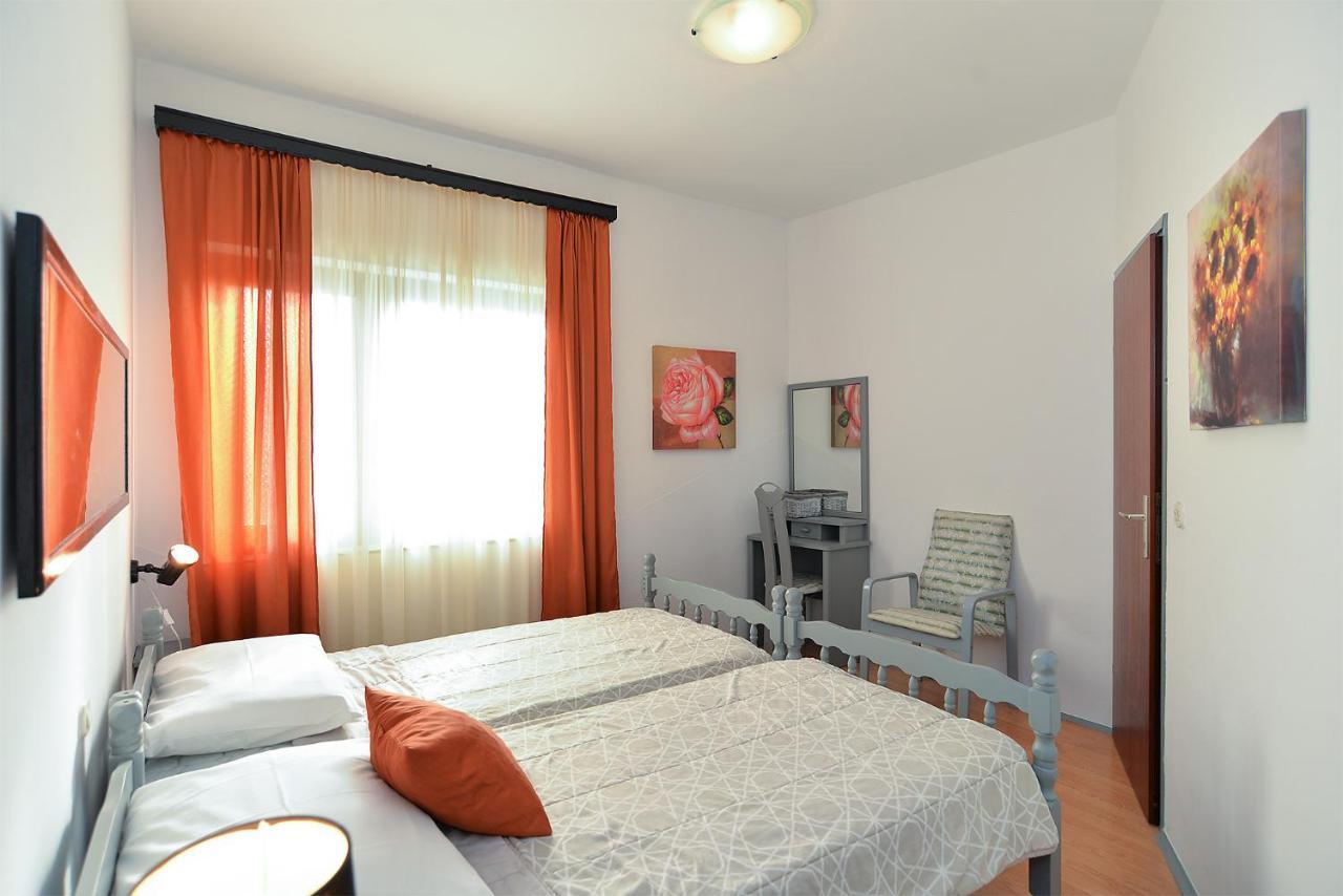Apartments Jadranka 1279 بومير المظهر الخارجي الصورة