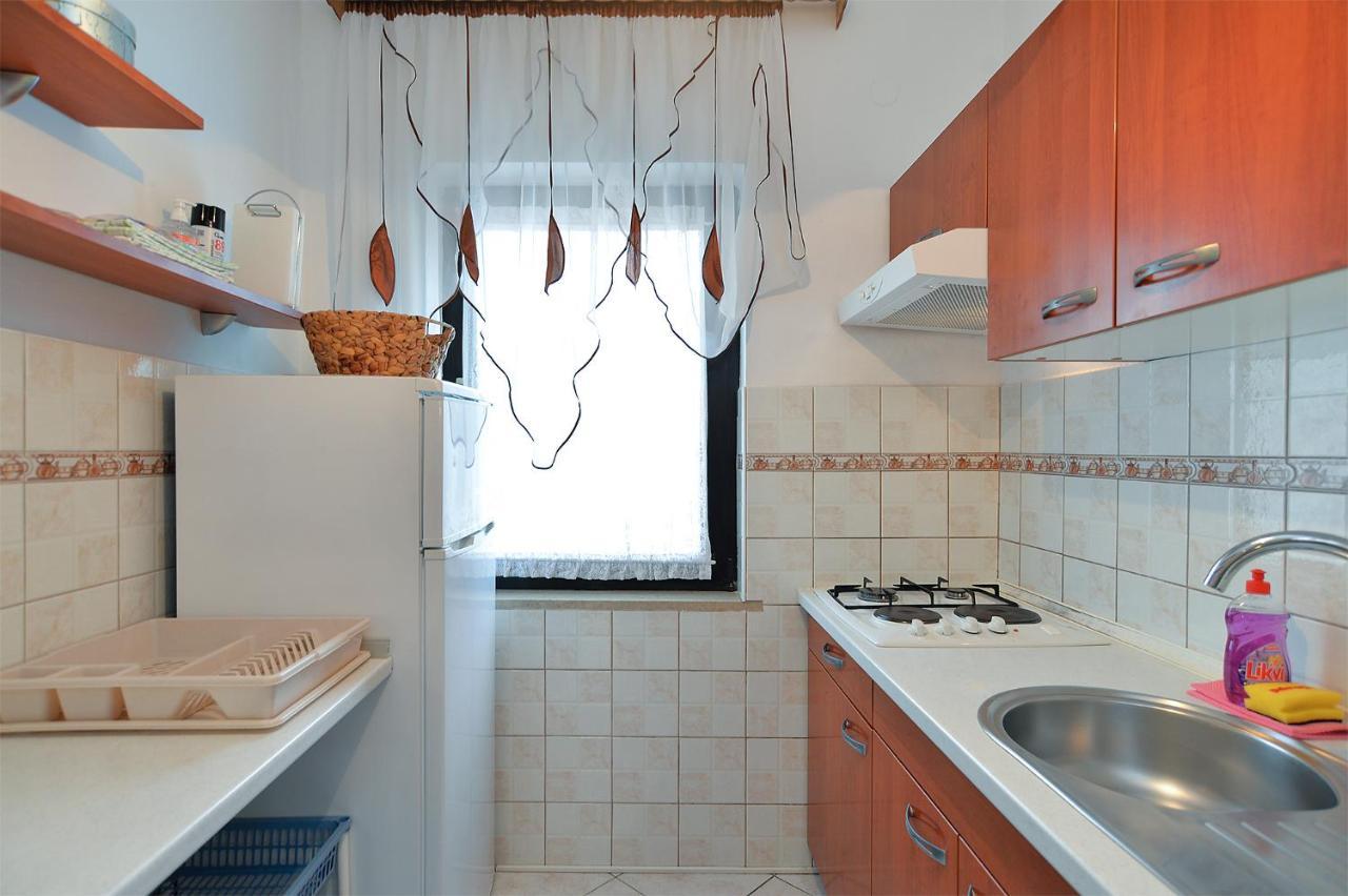 Apartments Jadranka 1279 بومير المظهر الخارجي الصورة